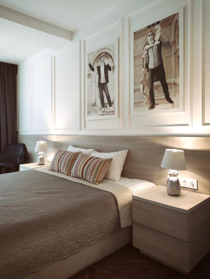 Modern Classic 2 Bedroom Apartment Near Most City Ντνιπροπετρόφσκ Εξωτερικό φωτογραφία