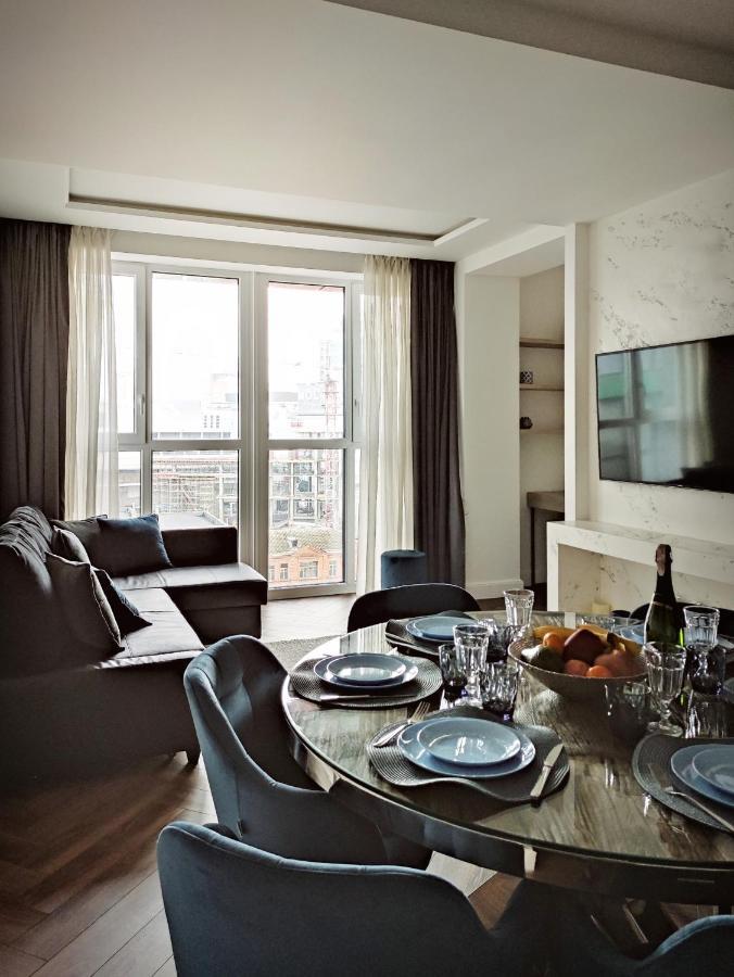 Modern Classic 2 Bedroom Apartment Near Most City Ντνιπροπετρόφσκ Εξωτερικό φωτογραφία